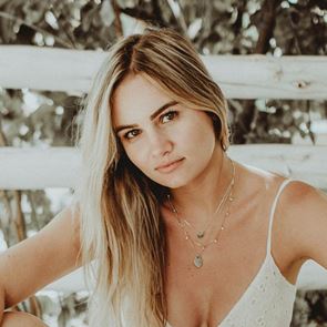 Как да се справим с подпухналите очи