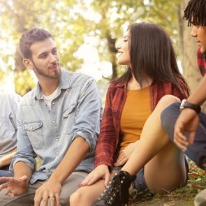 С представителите на тези 4 зодии може да говорите за абсолютно всичко