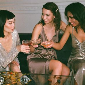 Лесни (и крайно неустоими) <em>коктейли</em> с шампанско