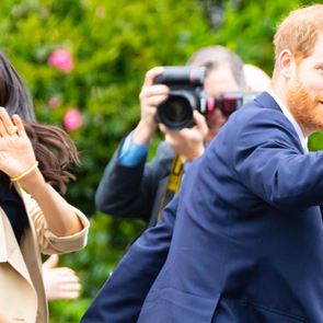 Принц <em>Хари</em> и Меган Маркъл стартират Archewell