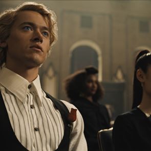 &quot;Игрите на глада&quot; разказва историята на злодея Кориолан Сноу