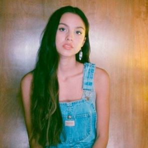 Дългоочакваният дебютен албум на &lt;em>Оливия&lt;/em> &lt;em>Родриго&lt;/em> е тук!