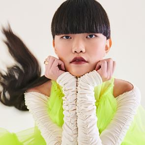 Кой иска да погледне август от другата гледна точка