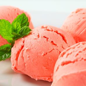 Най-вкусният и бърз домашен сладолед, който някога сте опитвали