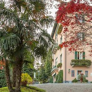 50-стайно имение на италианския бряг – домът на Донатела Версаче