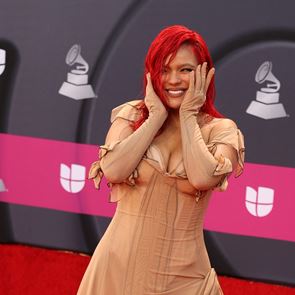 Karol G може да бъде по-силна, отколкото предполагате