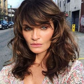 Цветята на Хелена Кристенсен... Супермоделът във вълнуваща колаборация с &lt;em>H&lt;/em>&amp;&lt;em>M&lt;/em>