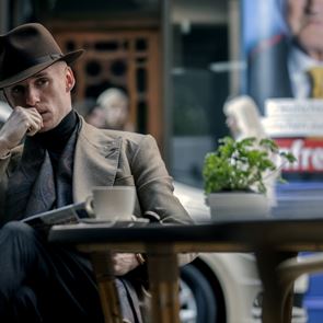 Надникваме в новия сериал с Еди Редмейн - The Day of the Jackal