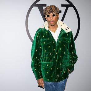 Фарел Уилямс открива Седмица на модата в Париж