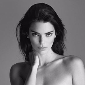 Голата истина: Кендъл Дженър в обектива на Мерт Алас