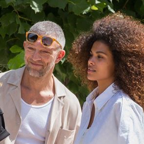 Два месеца след раждането Тина Кунаки изглежда… горещо