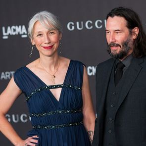 Lady X: с кого &lt;em>Киану&lt;/em> &lt;em>Рийвс&lt;/em> беше на светско холивудско парти?