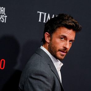 Джонатан Бейли бе обявен за най-сексапилният мъж на 2025 г