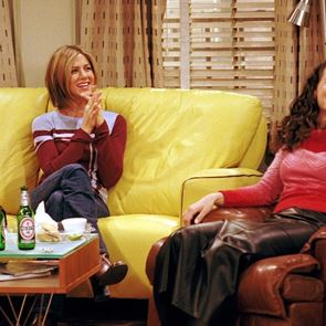 Сещате се, че Кристин Дейвис участва в &quot;Приятели&quot;, нали