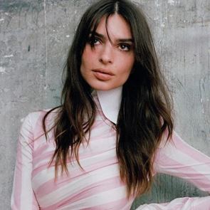 &lt;em>Емили&lt;/em> &lt;em>Ратайковски&lt;/em> смята да си направи профил в OnlyFans