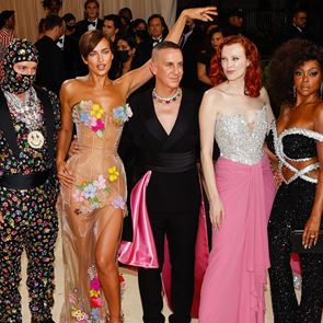 Met Gala 2021: Отново по стълбите на музея "Метрополитън