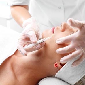 Какво представлява мезотерапията за лице