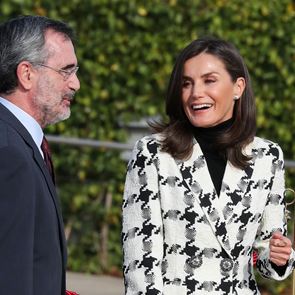 Защо блейзърът на кралица Летисия е специален