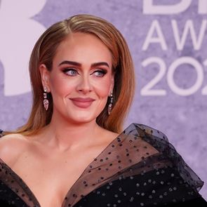 Адел ще живее в дома на Силвестър Сталоун