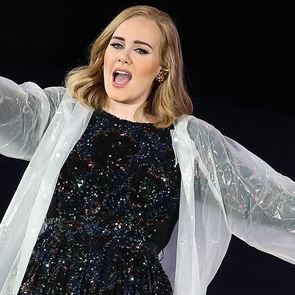 Адел официално приключи с развода си