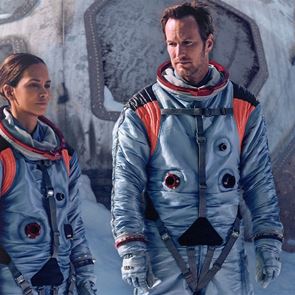 Луната ще се стовари върху Земята в "Moonfall