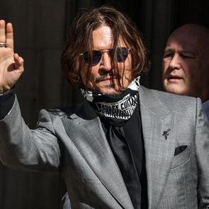 Джони Деп загуби делото за клевета срещу The Sun