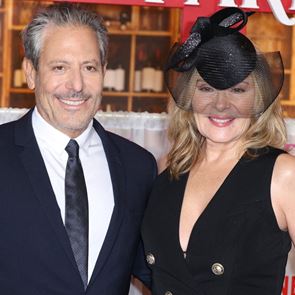 &lt;em>Ким&lt;/em> &lt;em>Катрал&lt;/em> може да участва в &quot;Emily in Paris&quot;