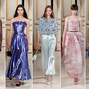 И този път Armani Prive ни кани на бляскав парад