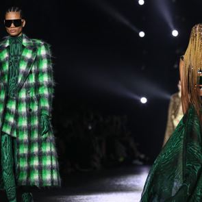 Roberto Cavalli есен/зима 2022: Секси, крещящо и пак секси