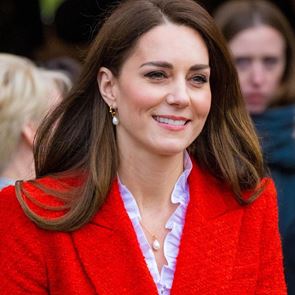 Кейт Мидълтън пристигна в Дания с блейзър за 99.95 лв