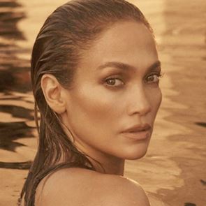 Джей Ло отговори на хейтърите, които смятат, че има ботокс