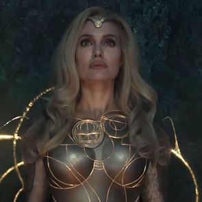 Анджелина Джоли влиза във Вселената <em>на</em> Marvel
