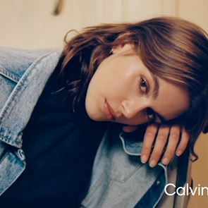 Calvin Klein продължава да разказва истории