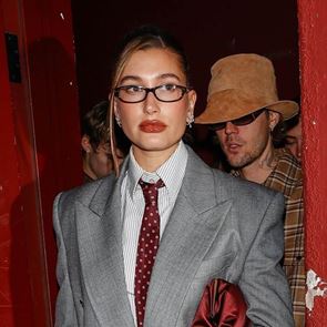 Хейли Бийбър и Джъстин Бийбър със сладка нова снимка с бебе Джак