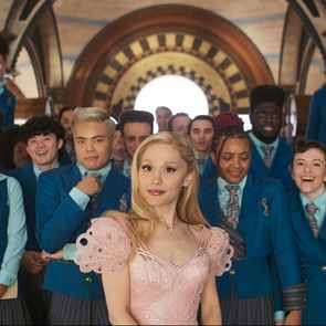 "Злосторница" с <em>Ариана</em> <em>Гранде</em> тръгва по кината