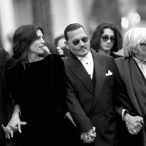 &lt;em>Джони&lt;/em> &lt;em>Деп&lt;/em> получи 7-минутни овации на фестивала в Кан