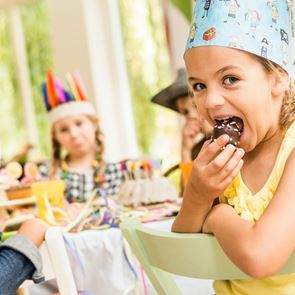 Захар за малките деца: ДА или НЕ