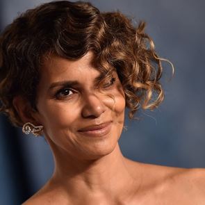 &lt;em>Хали&lt;/em> &lt;em>Бери&lt;/em> откровена за остаряването и самоувереността