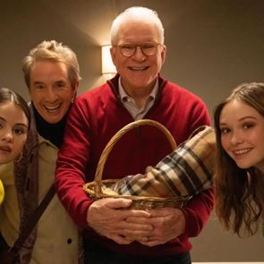 Две големи звезди влизат в "Убийства в сградата