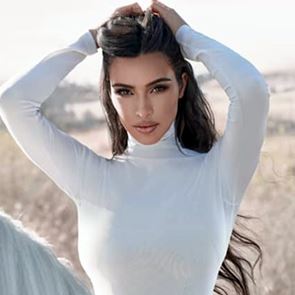 Колко точно печели <em>Ким</em> <em>Кардашиян</em> от социалните мрежи?