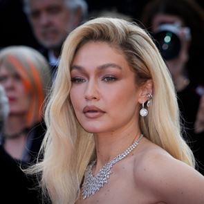 Арестуваха &lt;em>Джиджи&lt;/em> &lt;em>Хадид&lt;/em> заради наркотици