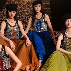 Скок напред с диско Ренесанса на &lt;em>Dior&lt;/em>