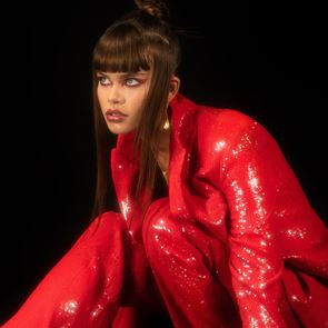 МОДА: Ретро, блясък и ретро блясък