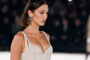 Визията на Бела Хадид за Met Gala 2020 потвърждава този тренд