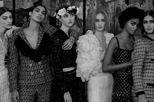 Кендал Дженър и Бела Хадид в цветната пролет на Givenchy
