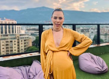 Маги Джанаварова стана майка