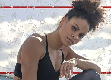 Коледата на... Карин Околие