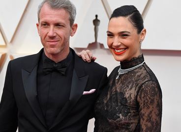 Гал Гадот: &quot;Съпругът ми е щастлив, че живее с Жената чудо&quot;