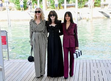 Звездите започнаха да пристигат за кинофестивала във Венеция