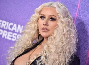 Кристина Агилера иска да "излезем от телефоните"